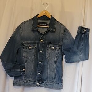 Calvin Klein Jeans Women's Blue Denim Trucker Jacket M Button Up Stretch Light